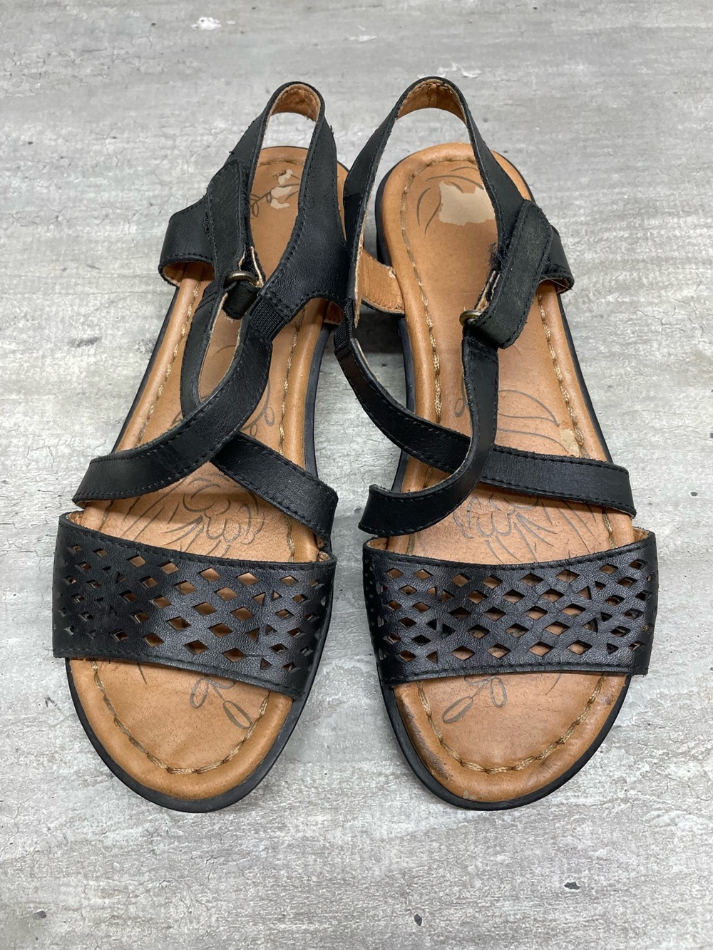 Naturalizer Janessa Sandals Womens 5M Black Good Leather Laser Cut Comfort Wedge